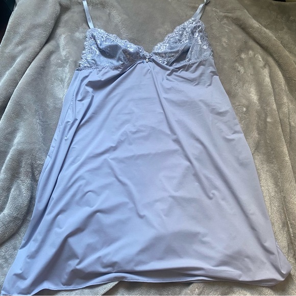 Lingerie slip nightie - Picture 6 of 9